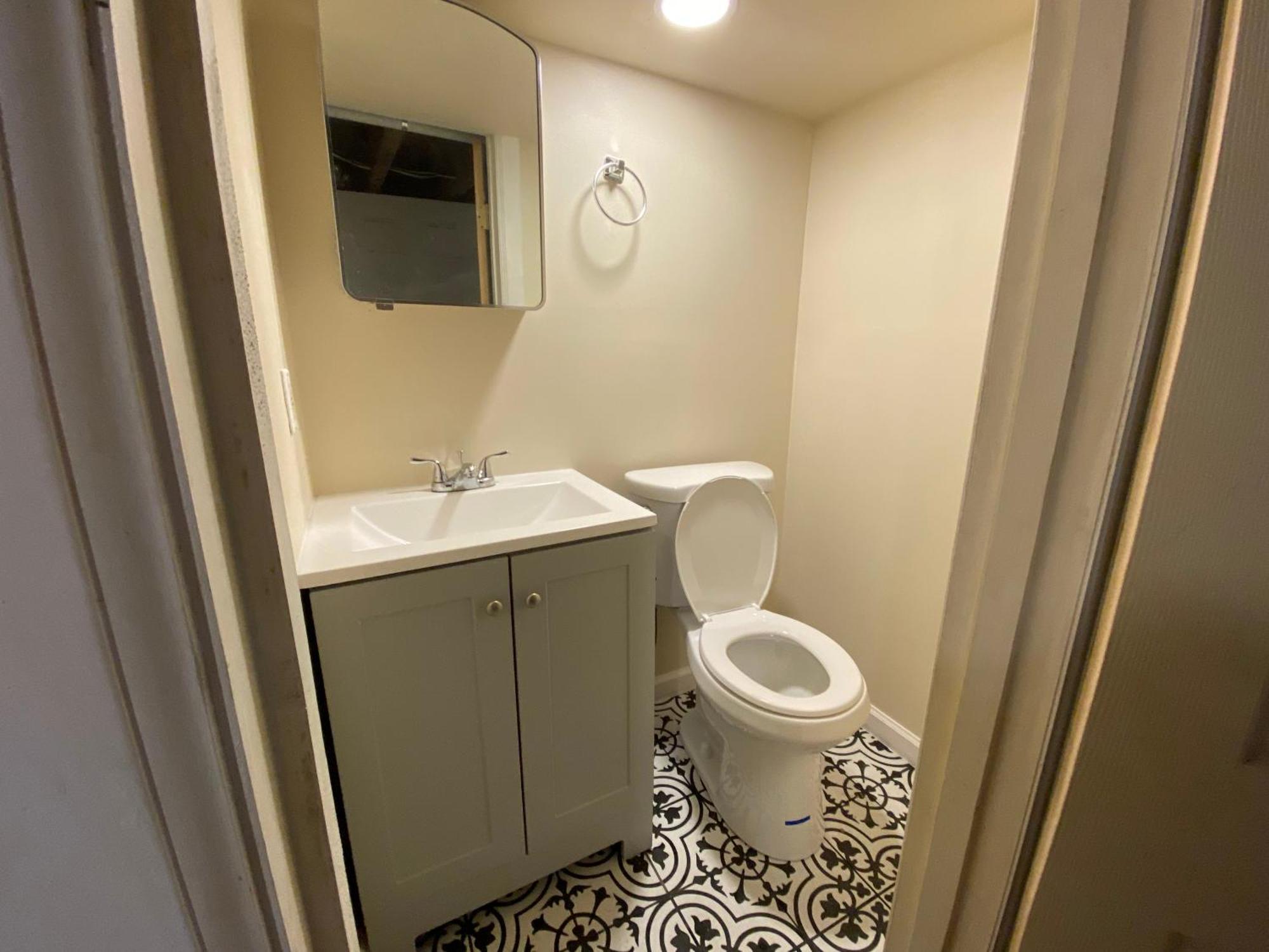 Historic Townhouse Oasis With En-Suite Bathroom Филадельфия Номер фото